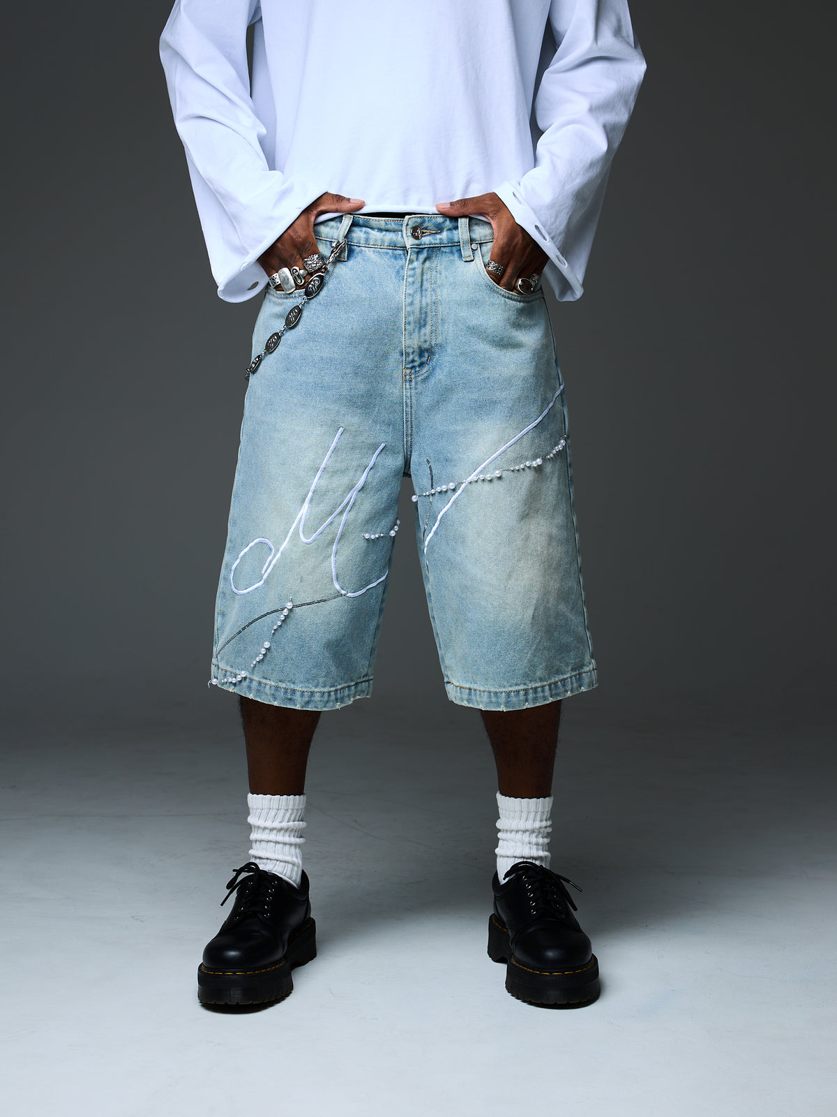 Signature Jean shorts