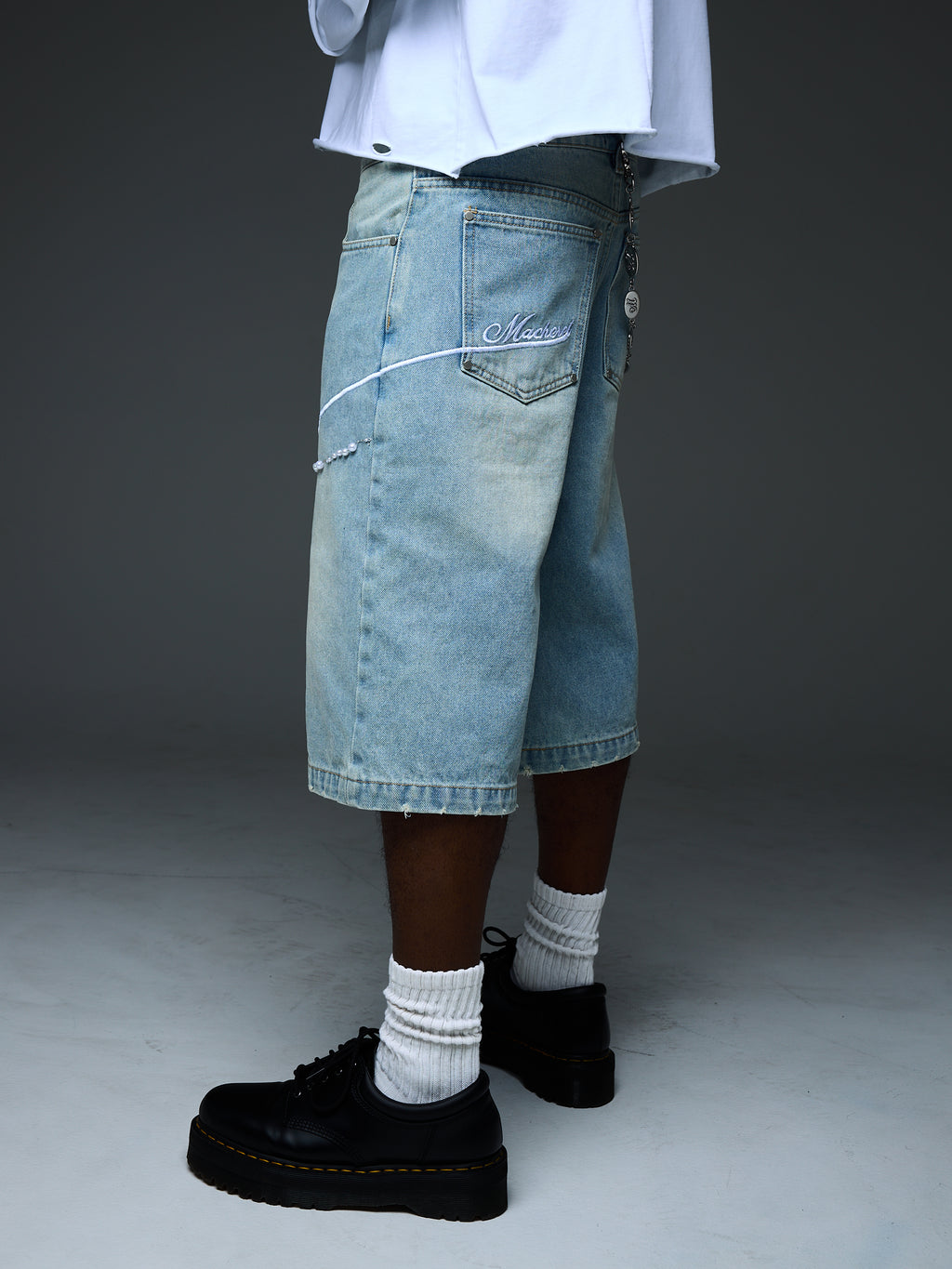 Signature Jean shorts